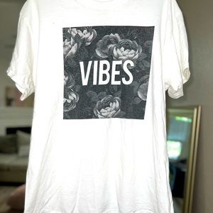 Brisco, Black /White, Graphic T-Shirt- Large
